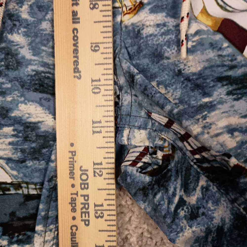 J.CREW Original‎ Swimwear Men's Board Shorts Sailboats Size 34